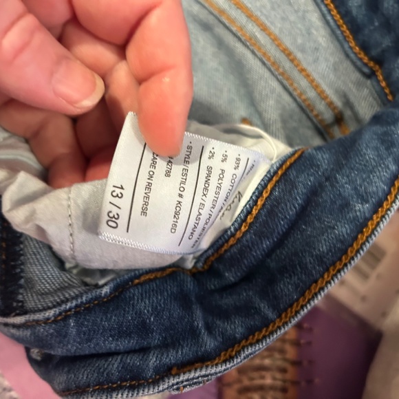 Jeans - Picture 3 of 3